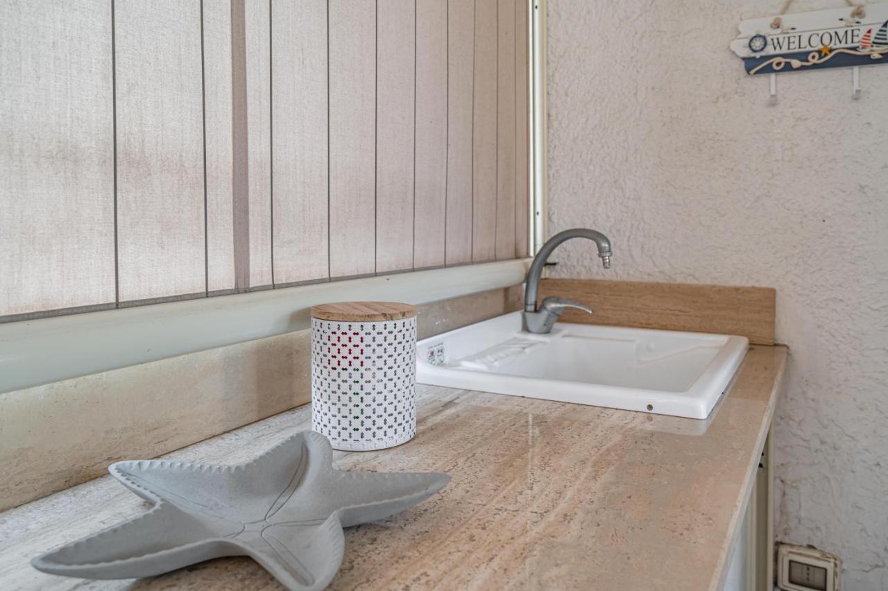 Naxos Bay Flat With Terrace 50 Meters From The Sea Apartment Giardini Naxos Ngoại thất bức ảnh